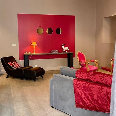 Le Show Room Auxerre Exterior photo
